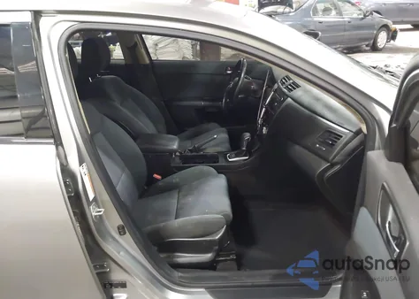 2010 Suzuki Kizashi S z USA, uszkodzony, nr VIN JS2RF9A17A6100411